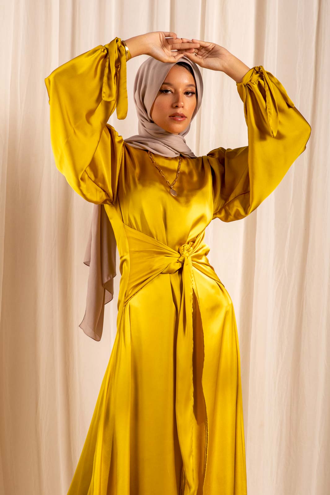 فستان نورا - لون الخردل
